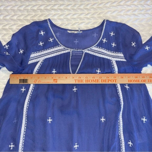 Anthropologie Floret Adena Women's Blue Embroidered Top size 2 - Picture 9 of 12